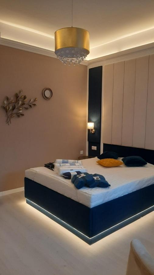 Glamour Apartman ยูลา ภายนอก รูปภาพ
