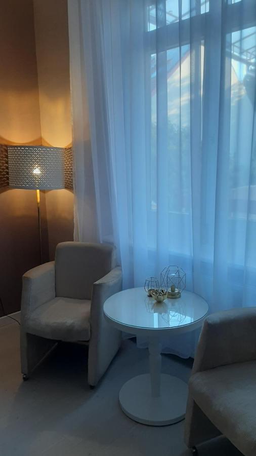 Glamour Apartman ยูลา ภายนอก รูปภาพ