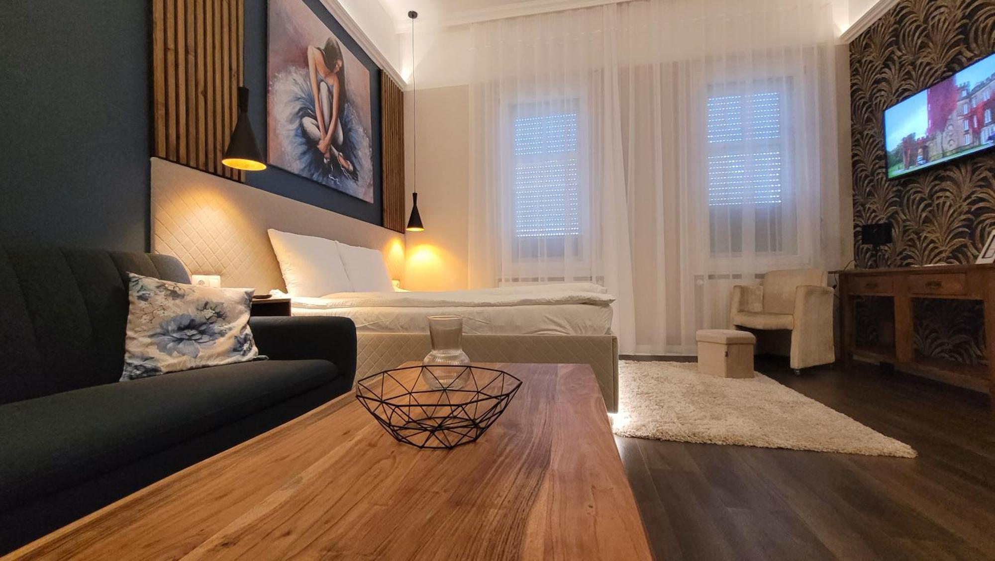 Glamour Apartman ยูลา ภายนอก รูปภาพ