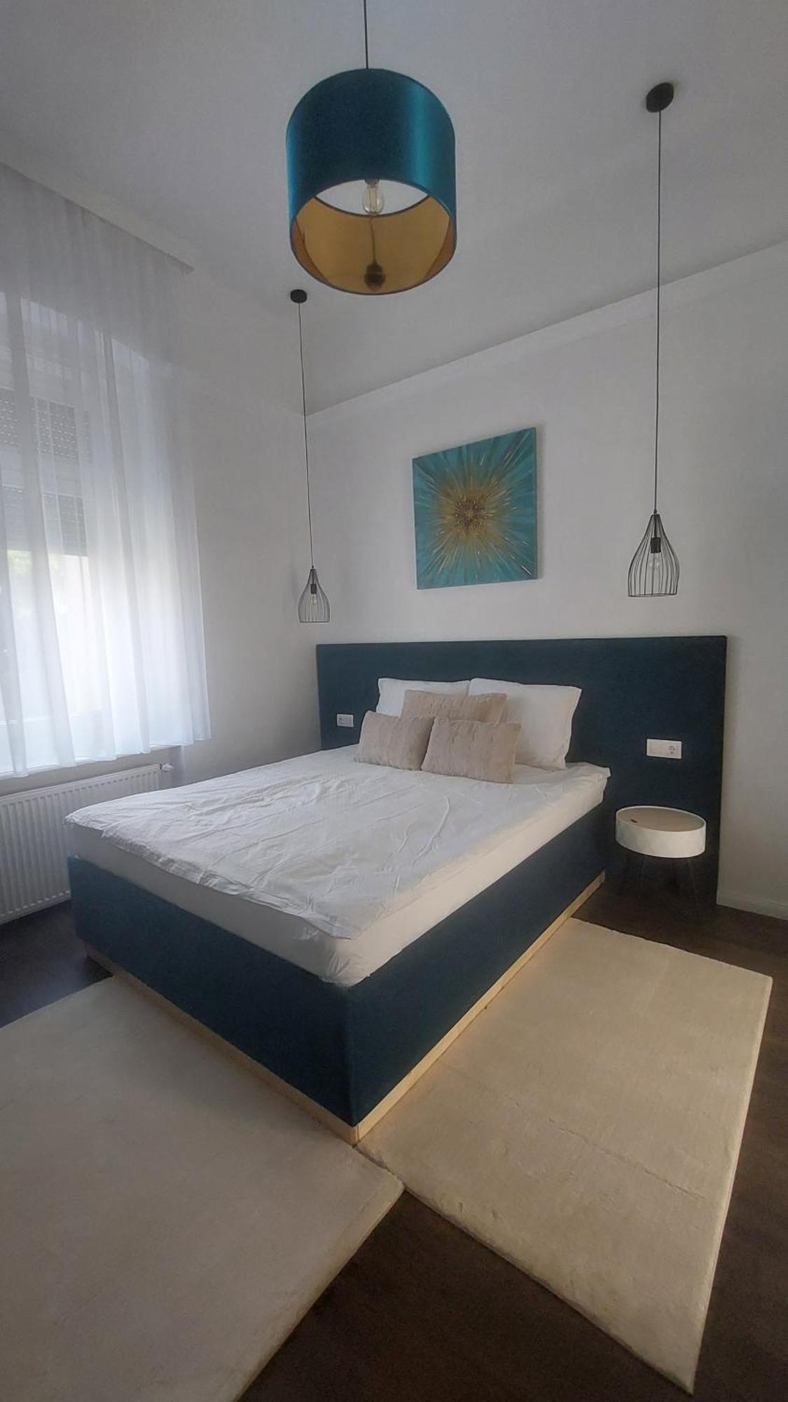 Glamour Apartman ยูลา ภายนอก รูปภาพ